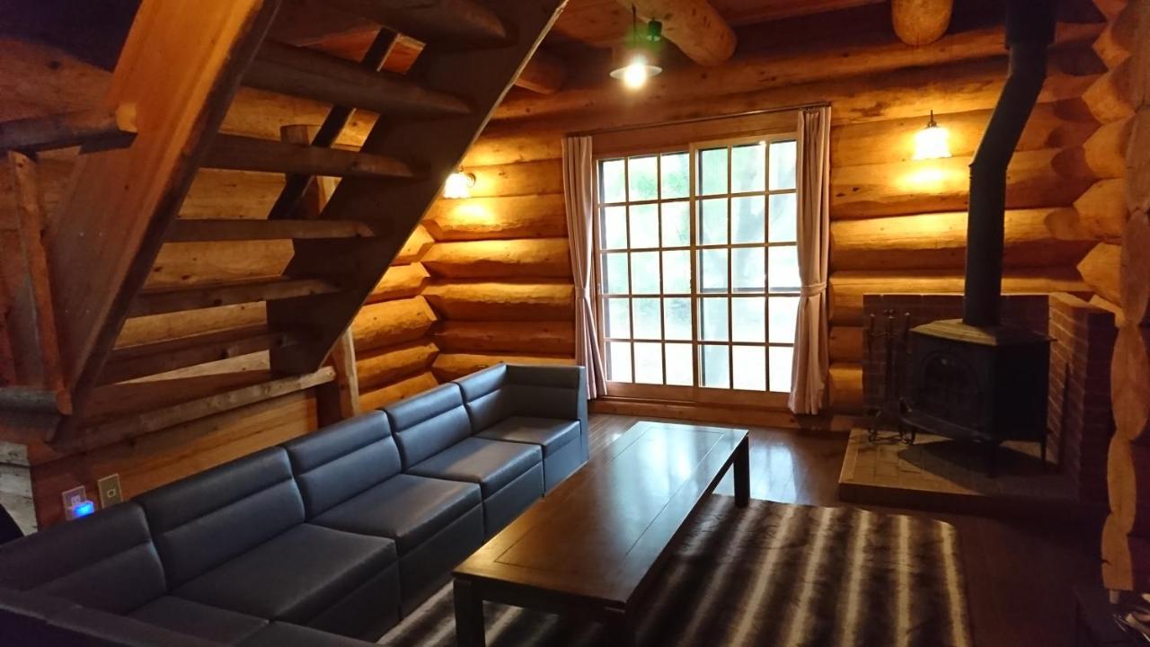 אפרטהוטל Shinano  White Tree Log House Madarao Tangram מראה חיצוני תמונה