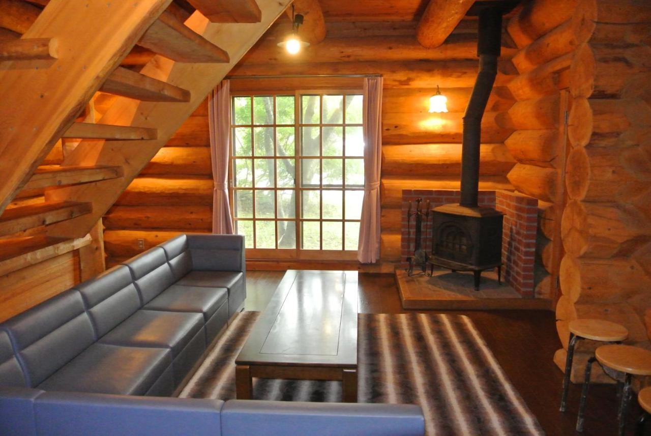 אפרטהוטל Shinano  White Tree Log House Madarao Tangram מראה חיצוני תמונה